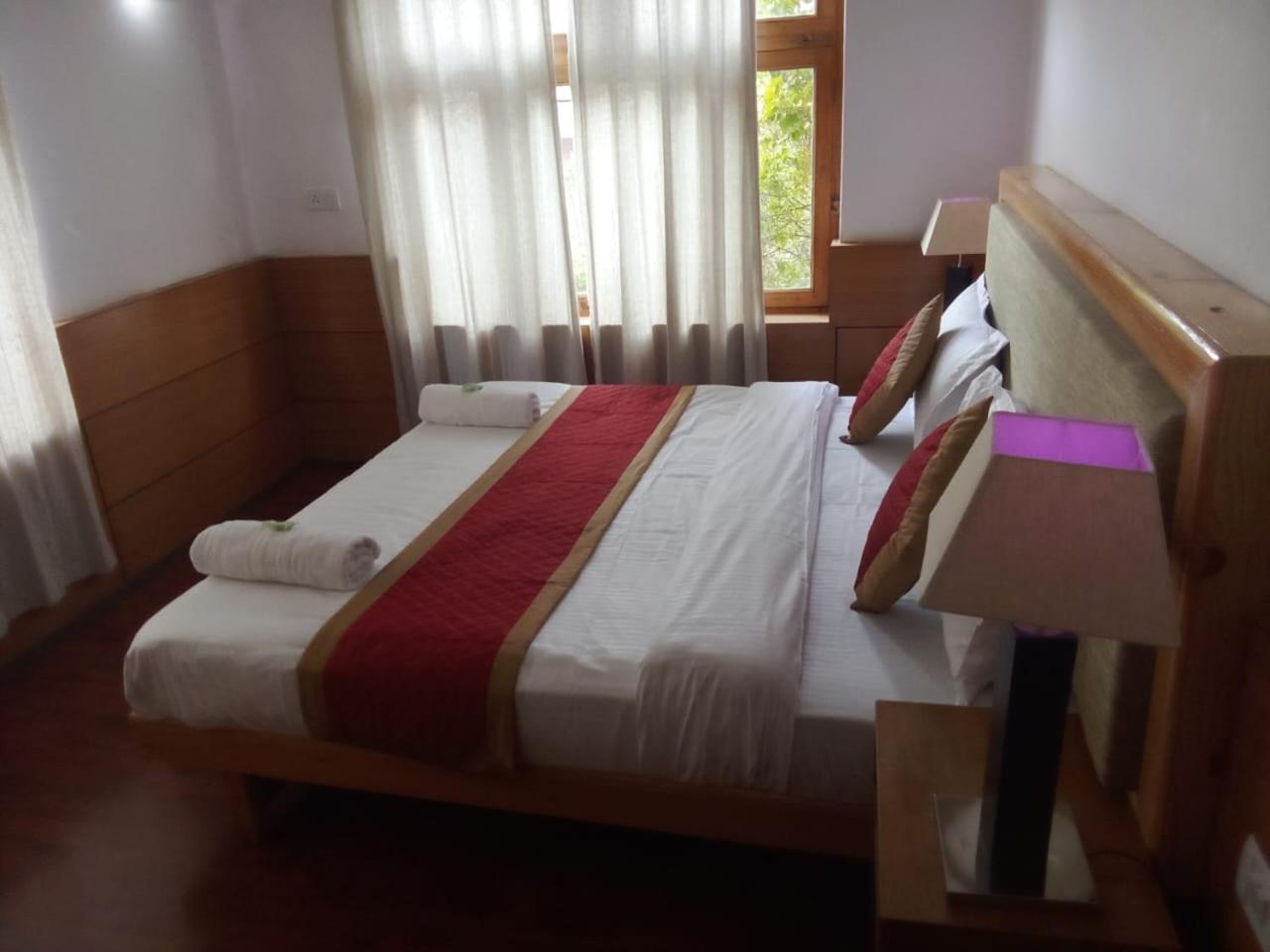 Hotel Lumbini Leh Eksteriør bilde