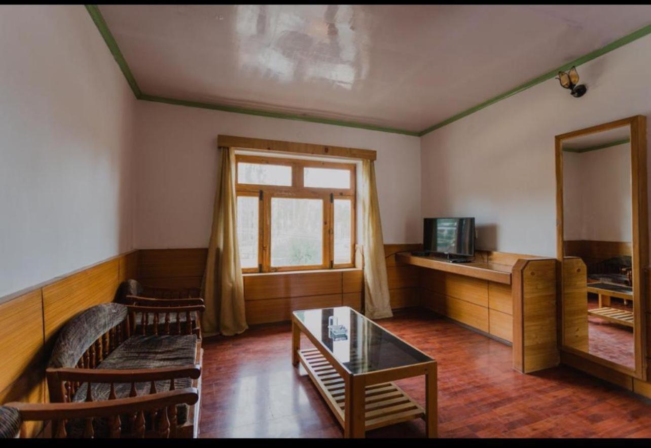 Hotel Lumbini Leh Eksteriør bilde